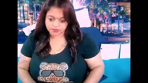 Snapshot of valleyval chatting on 12, 2, 2025 indianvalvet priya is back online show from 12, 2, 2025