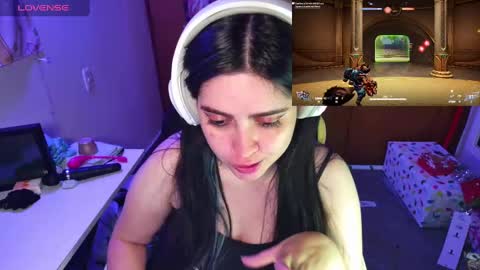 Im Violet online show from 23, 12, 2024