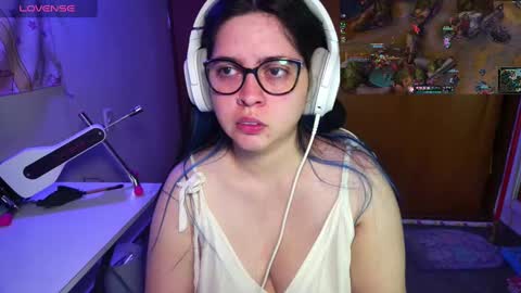 Im Violet online show from 8, 2, 2025