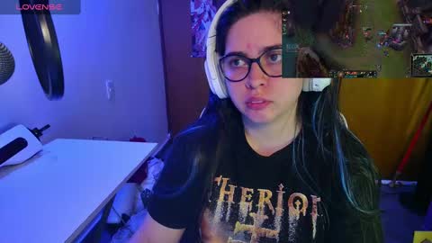 Im Violet online show from 8, 3, 2025