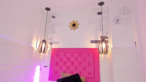 Snapshot of valloletsamar chatting on 15, 1, 2025 Vallolet Peach  online show from 15, 1, 2025