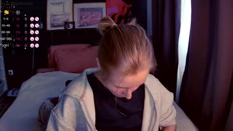 Snapshot of valorant_baby chatting on 27, 5, 2026 originally accaunt on cb - valorant girl nude show - only pvt. online show from 27, 5, 2026
