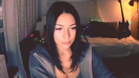 Little Devil online show from 12, 12, 2024