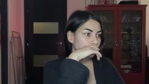 Little Devil online show from 25, 2, 2025