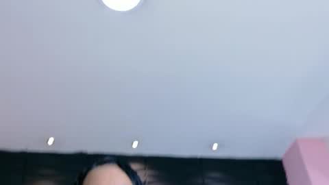 Snapshot of valrery_roussex chatting on 3, 10, 2025 Valery online show from 3, 10, 2025