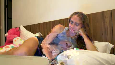 Snapshot of valure_lera chatting on 16, 12, 2025 valure_lera online show from 16, 12, 2025