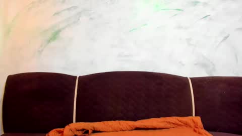 valentina online show from 15, 2, 2025