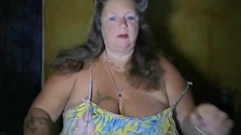 Snapshot of vampwoman chatting on 28, 5, 2026 vampwoman online show from 28, 5, 2026
