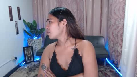 Snapshot of vampy_ebony_laxine chatting on 9, 10, 2025 vampy_ebony_laxine online show from 9, 10, 2025