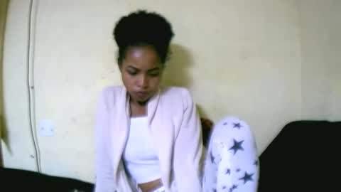 Snapshot of vanah344375 chatting on 14, 9, 2025 vanah344375 online show from 14, 9, 2025