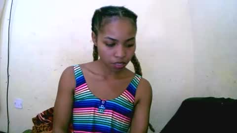 Snapshot of vanah344375 chatting on 28, 9, 2025 vanah344375 online show from 28, 9, 2025