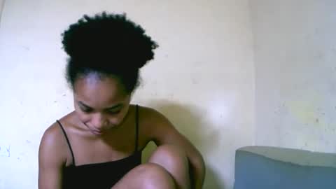 Snapshot of vanah344375 chatting on 9, 10, 2025 vanah344375 online show from 9, 10, 2025