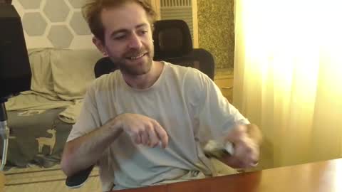 Snapshot of vanceaminator chatting on 7, 11, 2025 Emy online show from 7, 11, 2025
