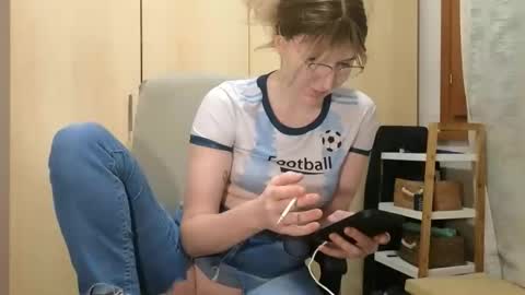 Snapshot of vanda26 chatting on 25, 11, 2025 Vanda online show from 25, 11, 2025