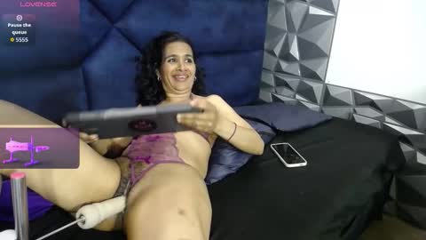 Vanessa online show from 8, 11, 2025