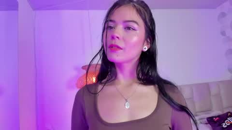 Snapshot of vanessa_cruz_18 chatting on 30, 5, 2026 Vane online show from 30, 5, 2026