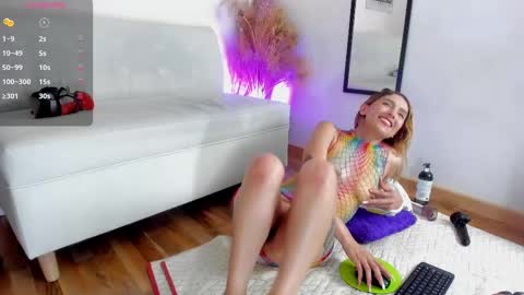 Vanessa online show from 28, 2, 2025