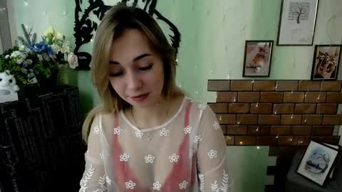 Snapshot of vanessa_joy_ chatting on 15, 1, 2025 Vanessa online show from 15, 1, 2025