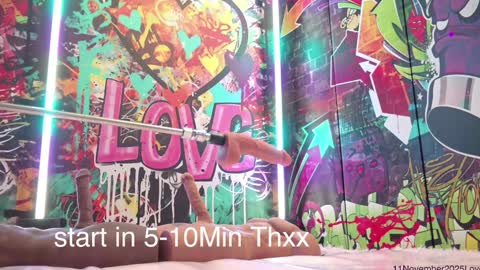 Snapshot of vanessa_love chatting on 11, 11, 2025 Vanessa online show from 11, 11, 2025