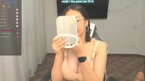 Snapshot of vanessa_sxy chatting on 17, 11, 2025 Vanessa online show from 17, 11, 2025