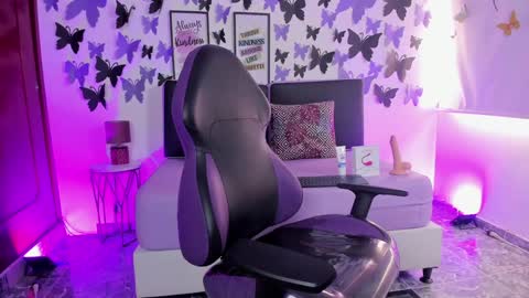 Vanessa  online show from 11, 1, 2025