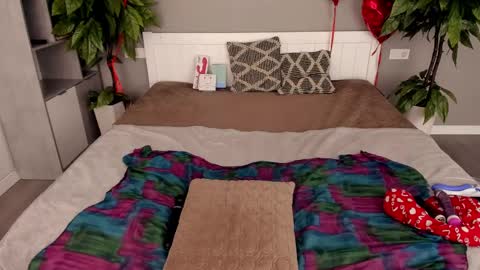 vanessabeautyy online show from 6, 3, 2025