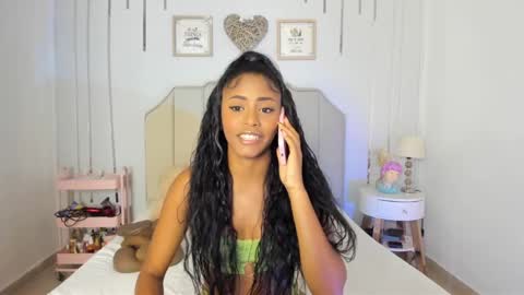 Snapshot of vanessabianchi chatting on 25, 12, 2024 Vanessa online show from 25, 12, 2024