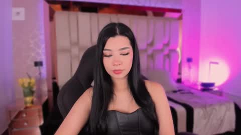 vanessaduval online show from 11, 9, 2025