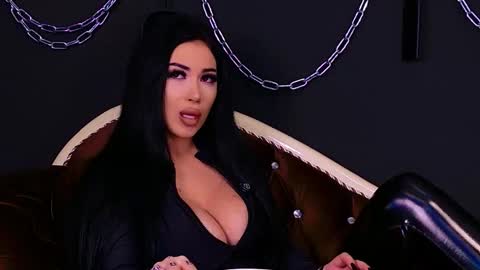 Miss Vanessa online show from 6, 3, 2026