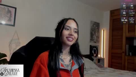 Snapshot of vanessart_ chatting on 30, 10, 2025 Vanessa online show from 30, 10, 2025