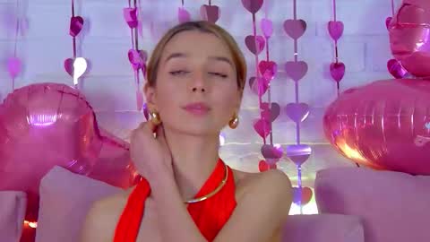 Snapshot of vanessavienne chatting on 13, 2, 2026 VanessaVienne online show from 13, 2, 2026