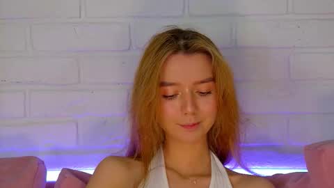 Snapshot of vanessavienne chatting on 1, 3, 2026 VanessaVienne online show from 1, 3, 2026