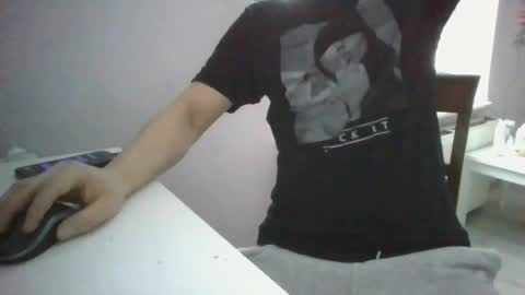 vanhelll online show from 20, 2, 2025