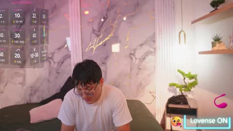 vanilla_hot_ online show from 13, 1, 2026
