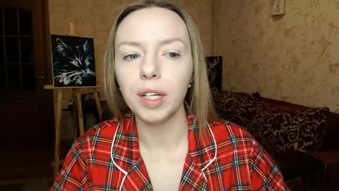 VanillaMuffin online show from 4, 3, 2025