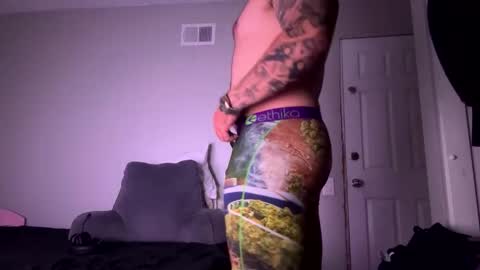 vanillapretzel online show from 4, 10, 2025