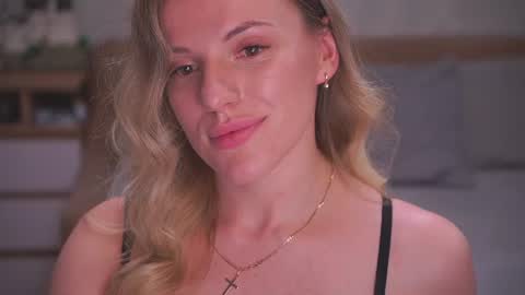 Sophie online show from 24, 6, 2026