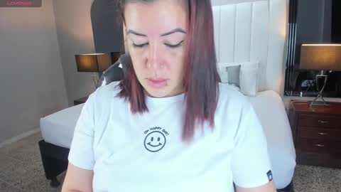 Snapshot of vanitysex chatting on 9, 12, 2024 Karine online show from 9, 12, 2024