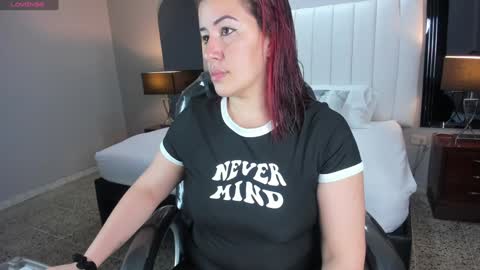 Snapshot of vanitysex chatting on 8, 2, 2025 Karine online show from 8, 2, 2025