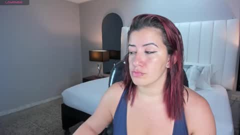 Snapshot of vanitysex chatting on 6, 3, 2025 Karine online show from 6, 3, 2025