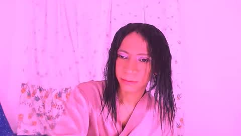 VANNESA online show from 5, 12, 2025