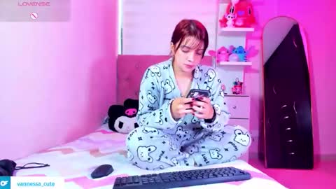 Snapshot of vannessa_shy chatting on 1, 2, 2026 Vanesa online show from 1, 2, 2026