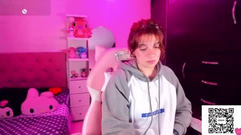 Snapshot of vannessa_shy chatting on 23, 2, 2026 Vanesa online show from 23, 2, 2026