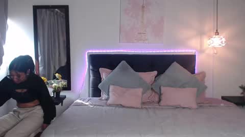 vane online show from 31, 12, 2024