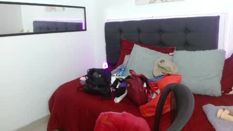 vane online show from 18, 4, 2026