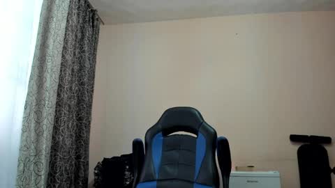 Snapshot of vano_822 chatting on 9, 4, 2026 vano_822 online show from 9, 4, 2026