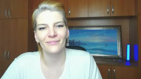 Snapshot of vanrey_ chatting on 22, 2, 2026 Vanessa online show from 22, 2, 2026