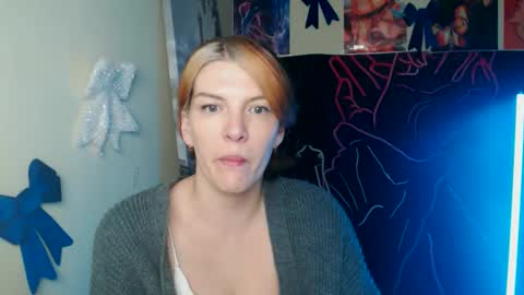 Snapshot of vanrey_ chatting on 25, 2, 2026 Vanessa online show from 25, 2, 2026