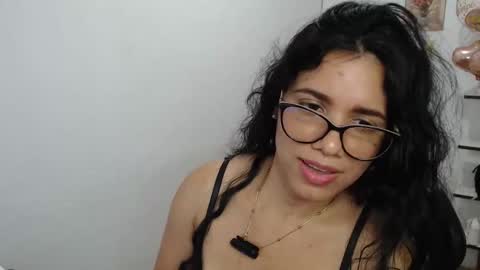 Snapshot of vanyxxxx chatting on 16, 5, 2026 vanyxxxx online show from 16, 5, 2026