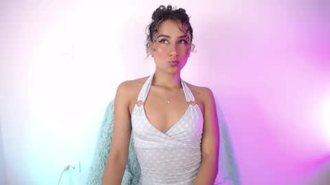 Snapshot of varenka_ivanova22 chatting on 13, 1, 2026 varenka_ivanova22 online show from 13, 1, 2026